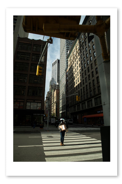 DELIVERY MAN ON THE 5TH AV.