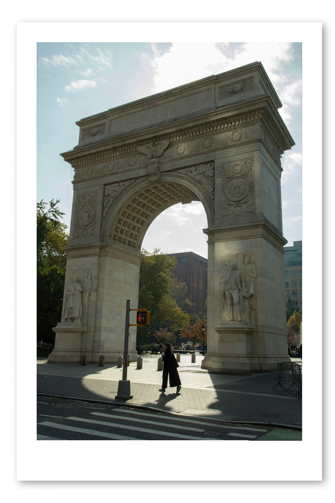 LIGHT THROUGH WASHINGTON SQUARE ARCH